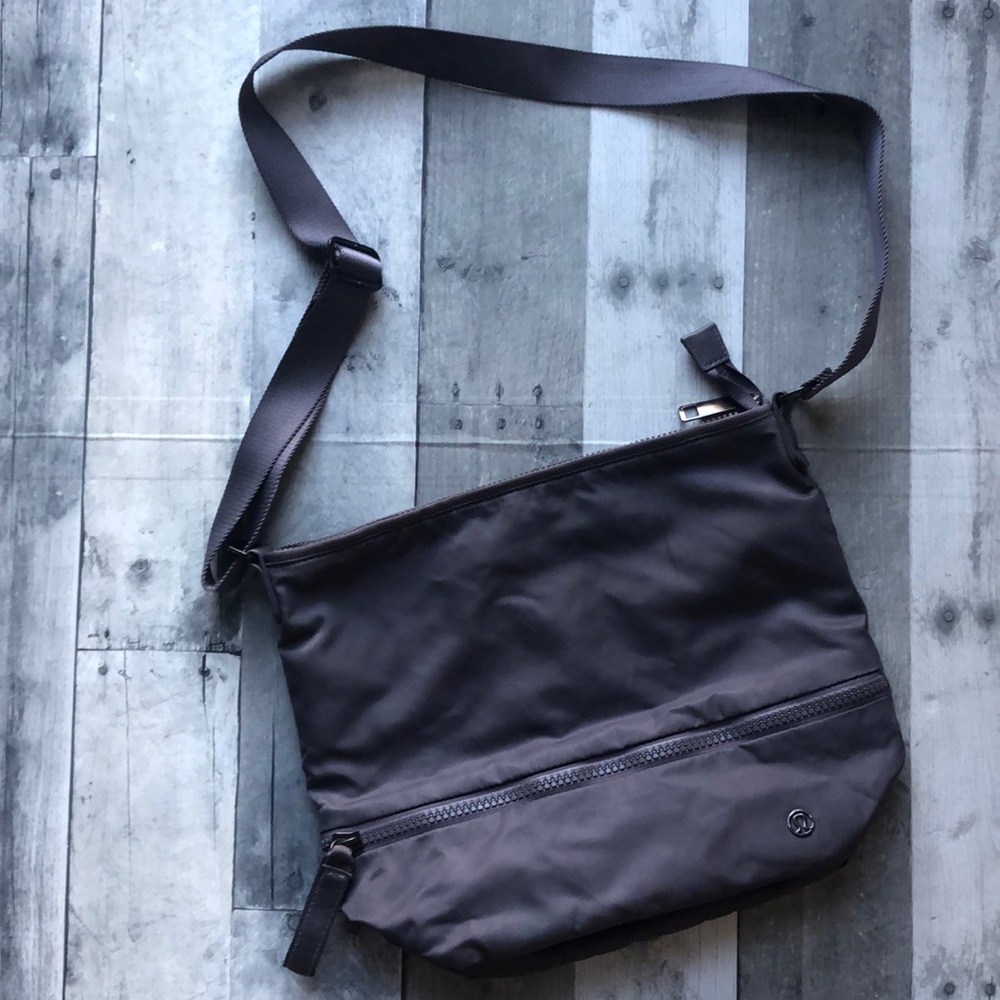 lululemon crossbody grey purse/gym bag